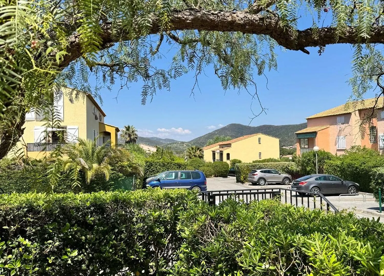 Appartement Studio Terrasse A Sainte-Maxime Classe Meuble De Tourisme